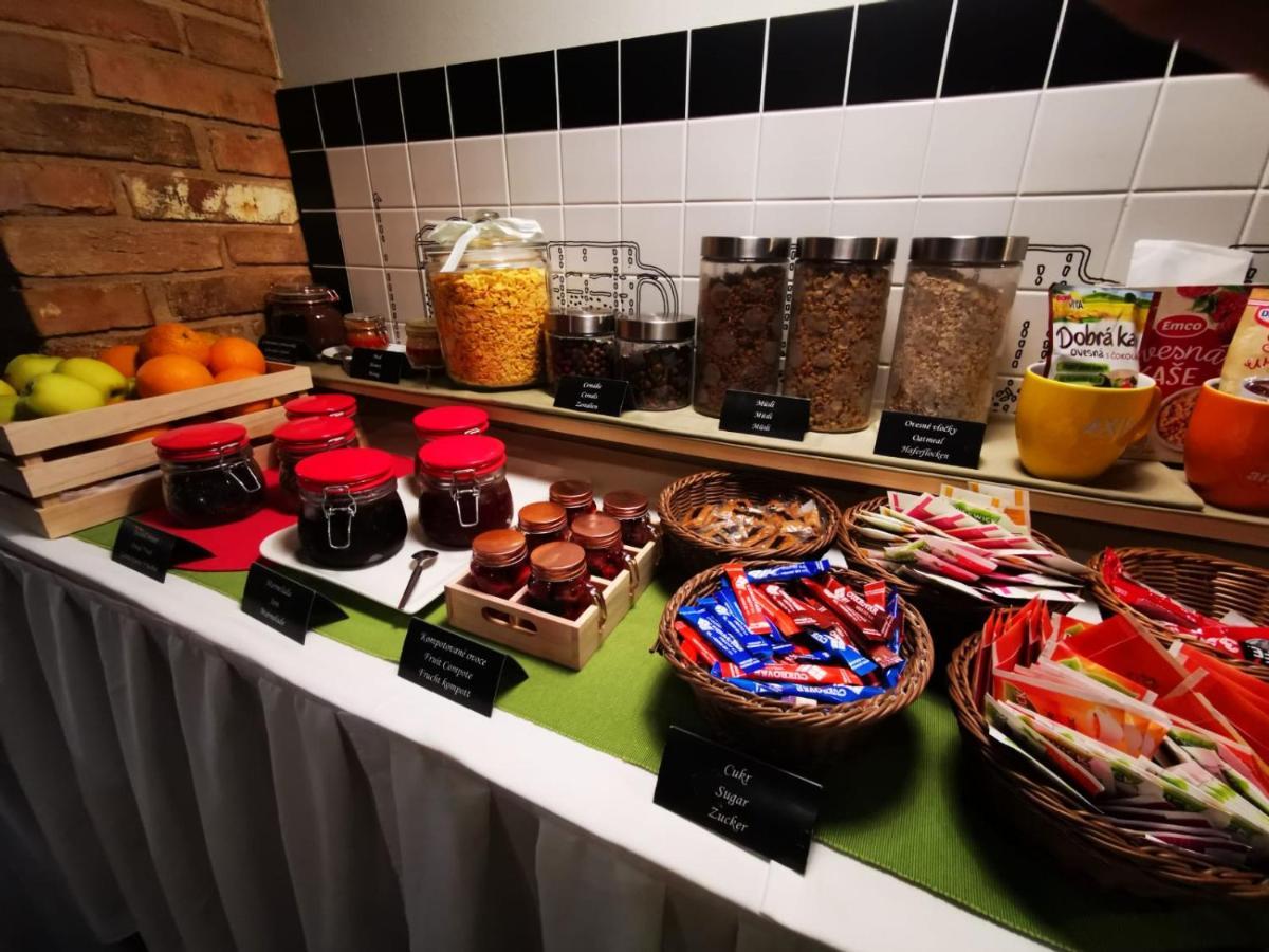 Hotel U Cisare Iii. Mělník Eksteriør billede