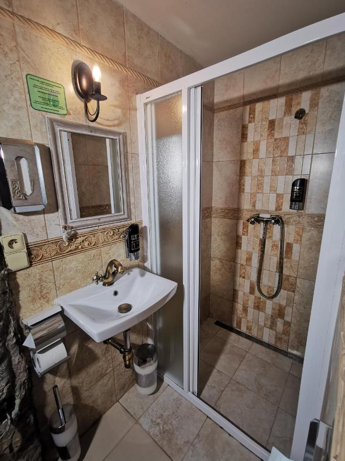 Hotel U Cisare Iii. Mělník Eksteriør billede
