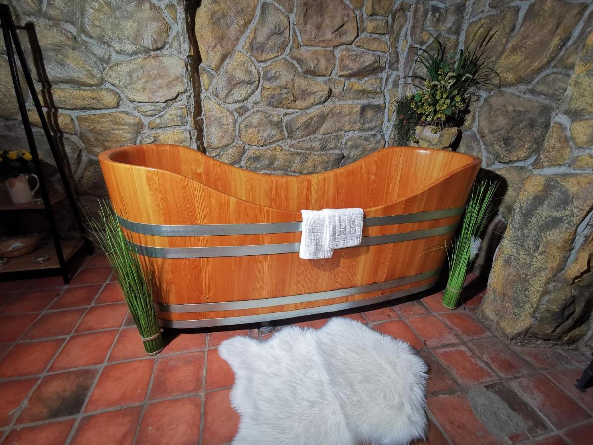 Hotel U Cisare Iii. Mělník Eksteriør billede